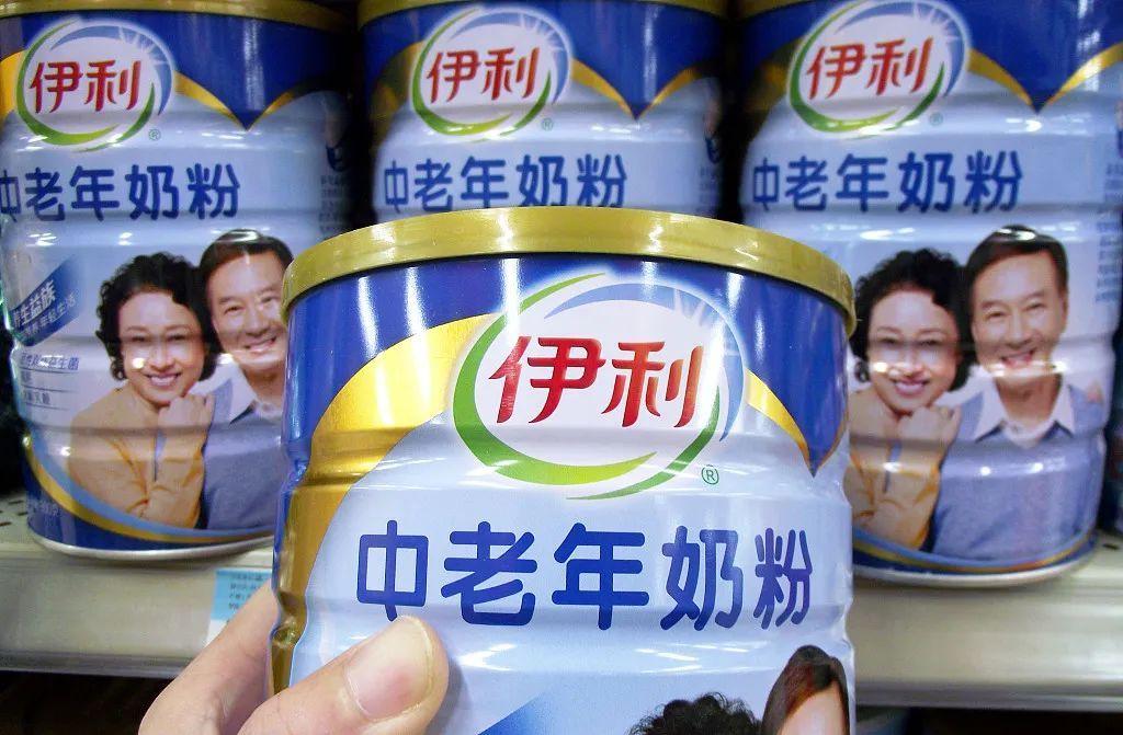 牛奶羊奶驼奶这三种奶哪种奶好,羊奶驼奶和羊奶哪个适合老年人