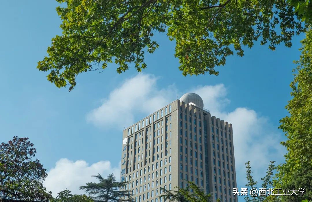 今日雨水!工大四季高清美图，欢迎欣赏使用~