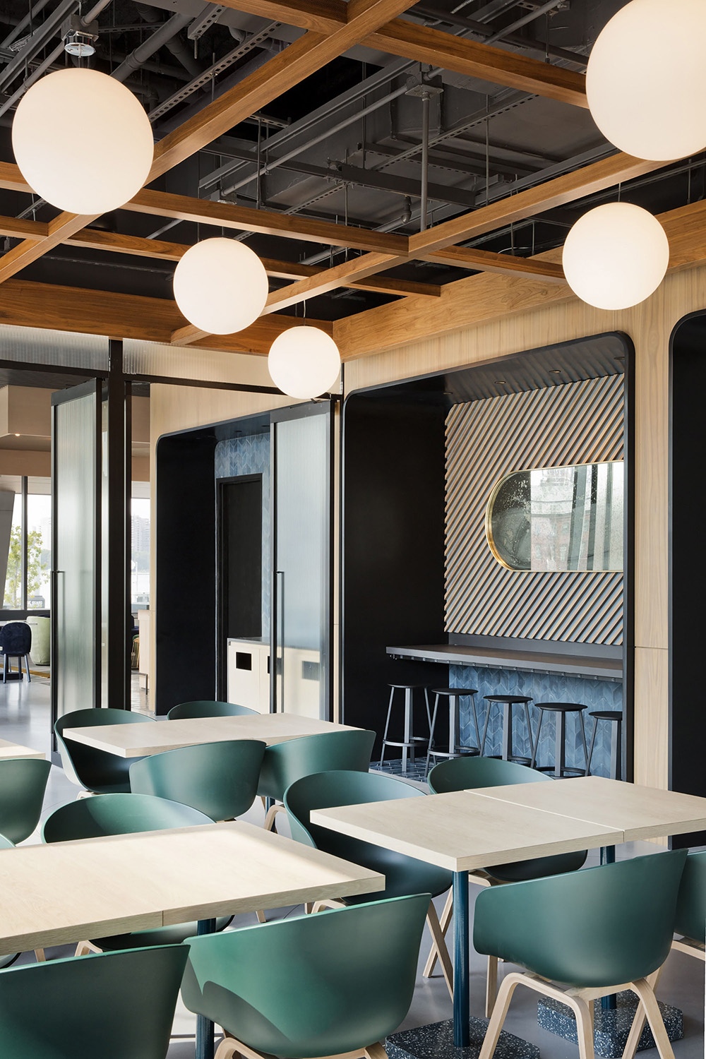 轻奢酒店风纽约Dock72写字楼大堂与公共空间设计欣赏