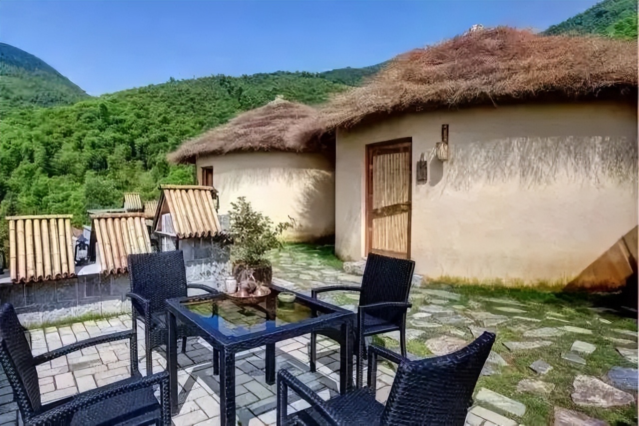 莫干山3家不容错过网红民宿，泡暖心温泉私享冬日雪景丨南方民宿