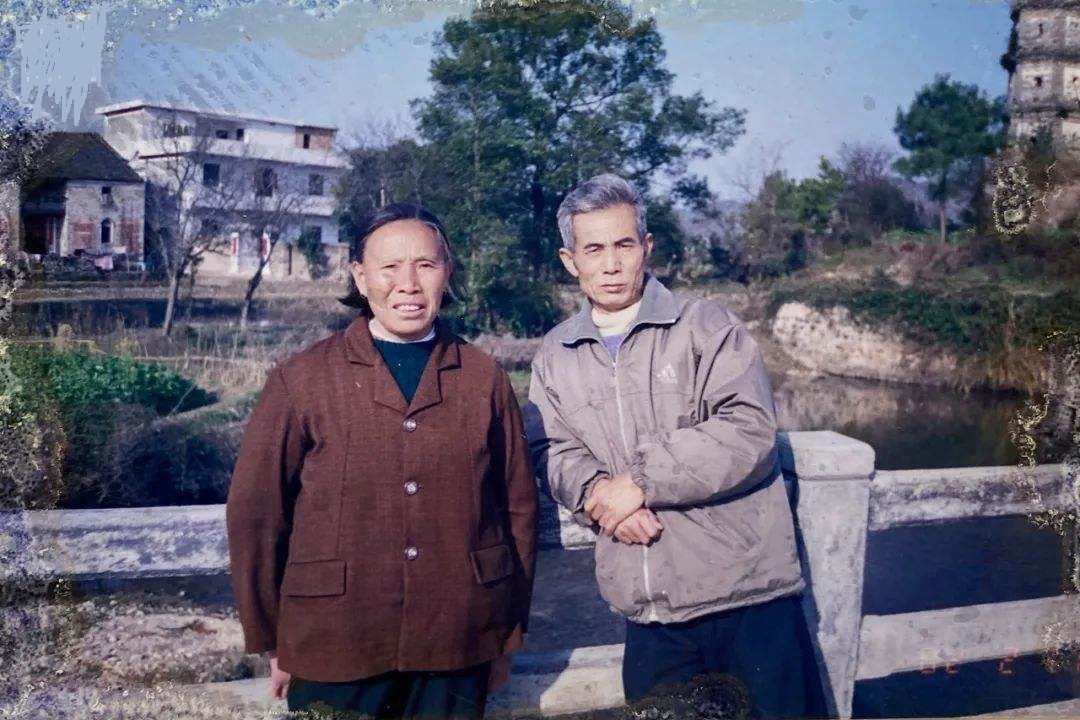 80岁“强奸犯”教师申诉56年：死前还我清白，受害女生为老师喊冤