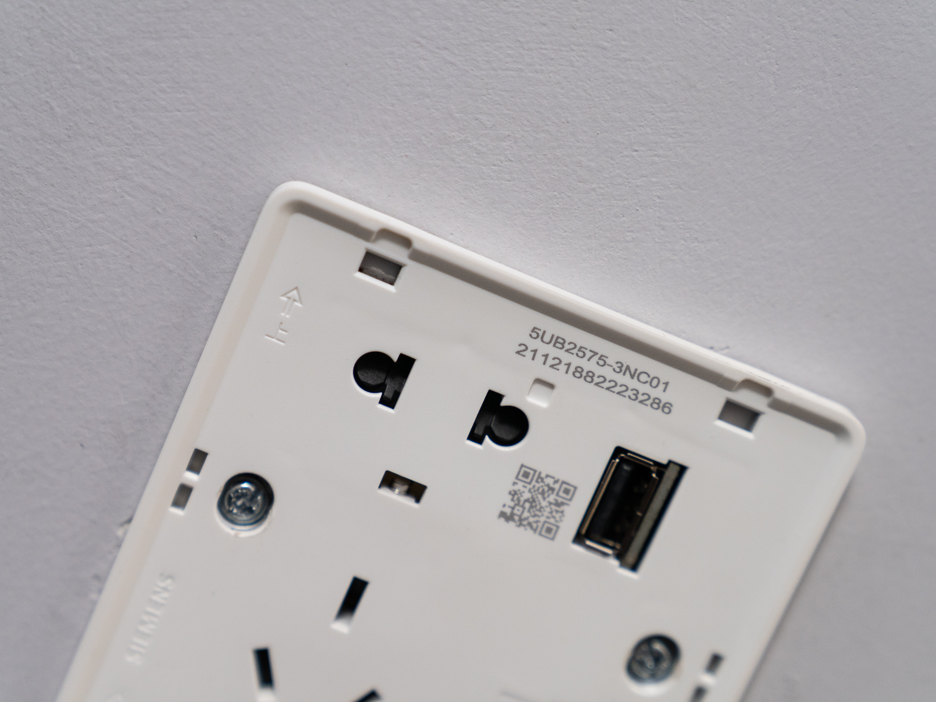 西门子睿宸系列插座测评,西门子睿宸插座辨别真假