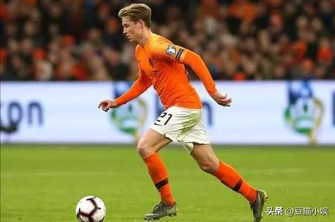 天下足球时间调整,天下足球时期