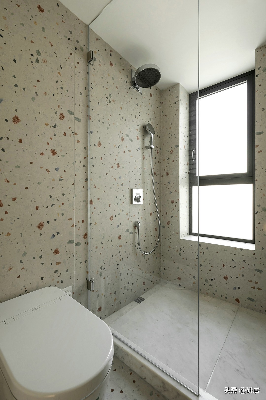 自己动手刷白吊顶,吊顶装修刷白全过程