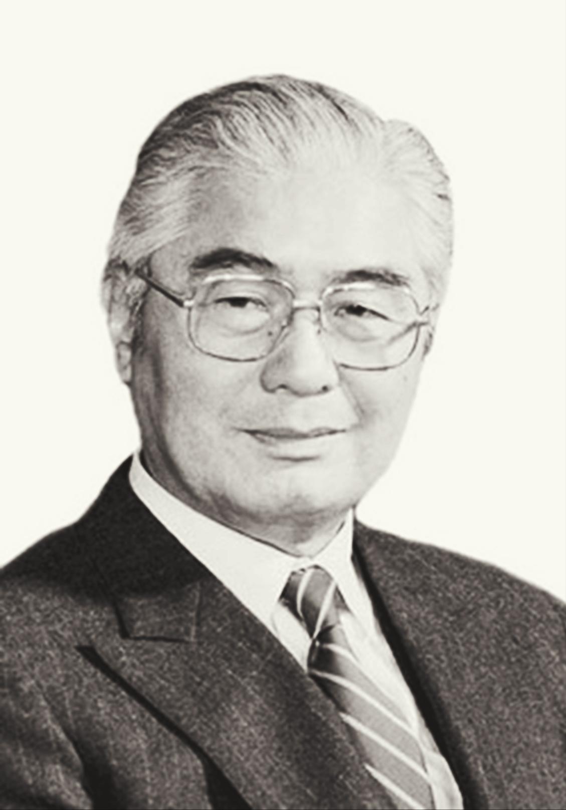 荣毅仁创办中信集团，*小平邓**嘱咐：不要搞官僚主义企业，结果如何