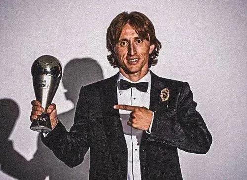 莫德里奇灵动的魔笛,魔笛莫德里奇卡塔尔孤勇者