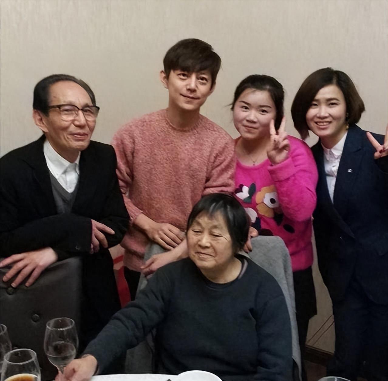 何炅保姆真的当法人了吗,何炅家保姆