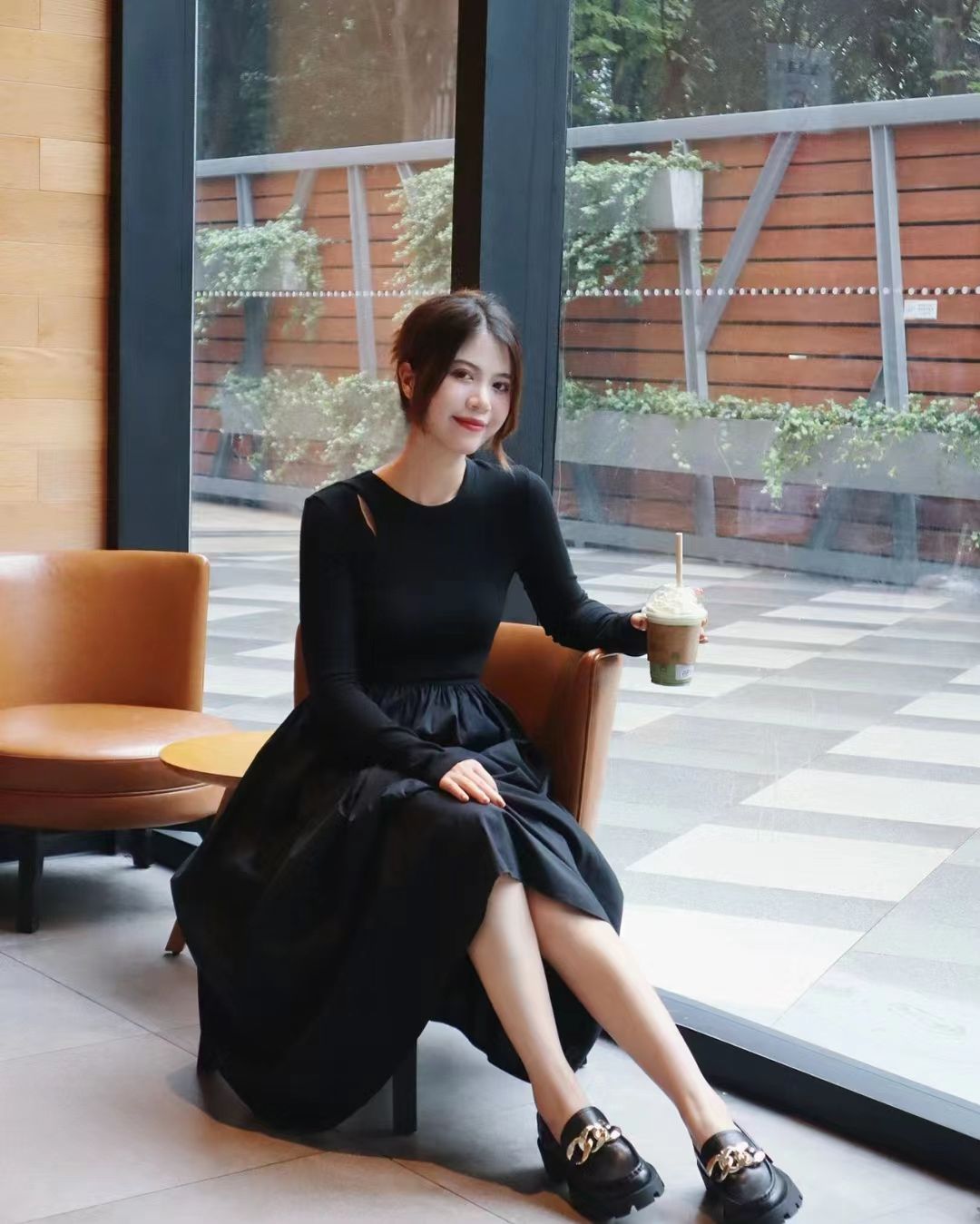 什么样的女生不适合穿碎花裙,年轻穿什么碎花裙好看