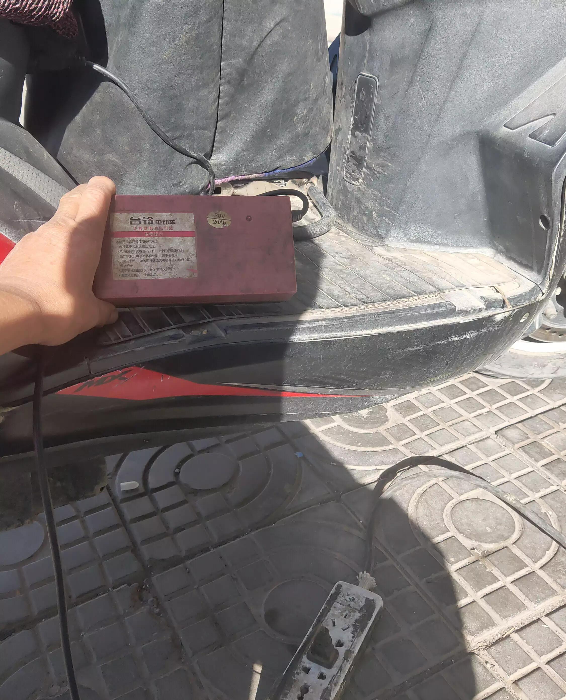 电动车干电池不耐用如何修复妙招,电动车电池为什么不如以前耐用了