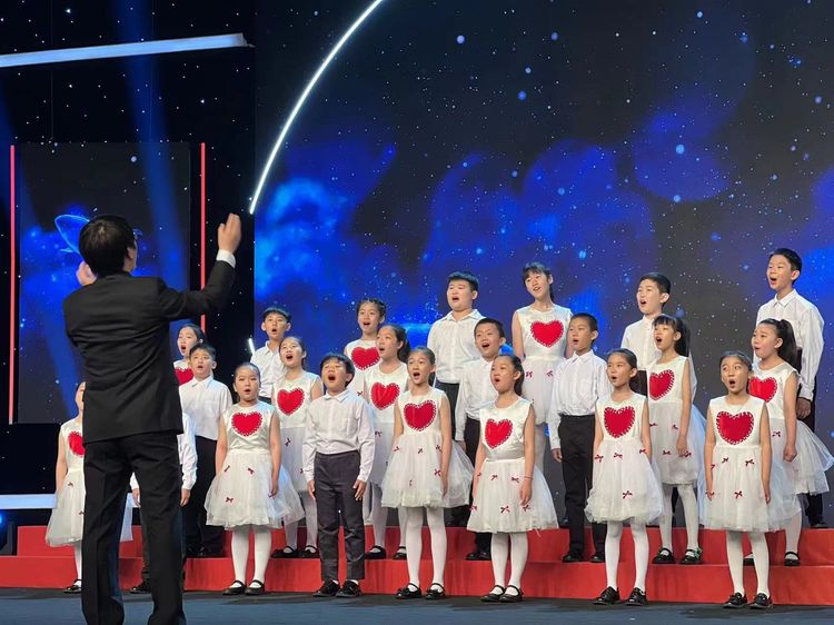 全国铁道兵战友通讯录,铁道兵战友网女兵图片