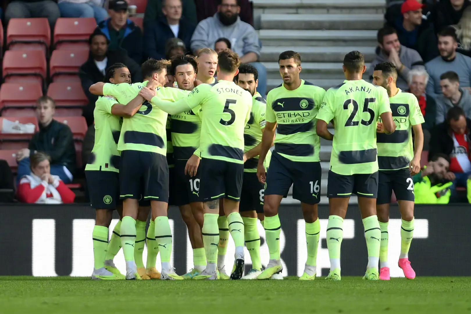 梅西对阵皇马的全部进球,皇马曼城巴黎哈兰德梅西姆巴佩