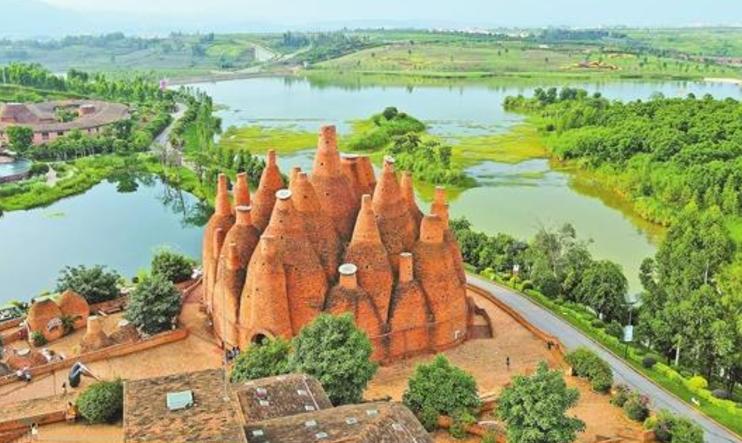 云南红河州石屏县适合旅居养老吗,云南养老居住最好的地方房价便宜