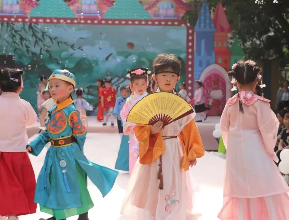 益悦童心幼儿园庆六一精彩表演,清东幼儿园庆六一游园活动