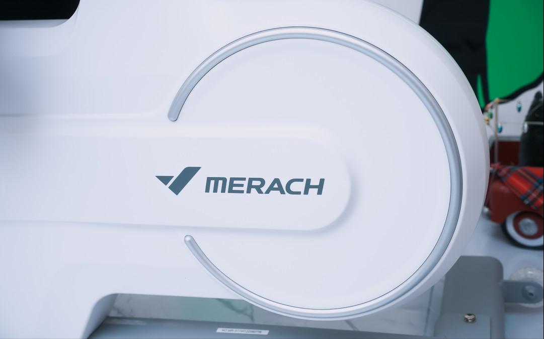 动感单车伤到膝盖了会不会很严重,动感单车不站着骑对膝盖有伤害吗