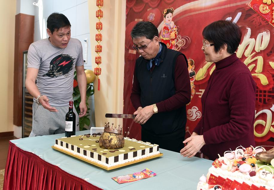 数字震撼！英格兰成才率0.02%，根宝基地60%，董路值得尊敬