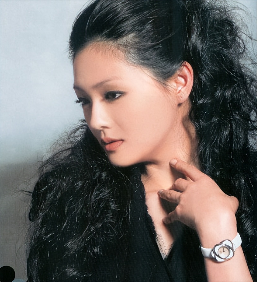 汪小菲一审败诉,汪小菲败诉后又晒账单