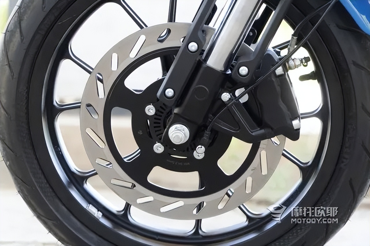 赛科龙re250攀爬版,赛科龙re250最新测评