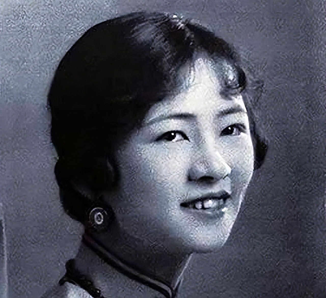 林徽因跟梁思成最好的关系是朋友,林徽因梁启超的关系