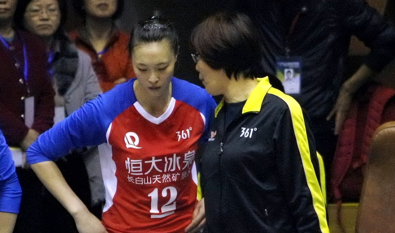 李盈莹中国排球队,李盈莹偶像惠若琪