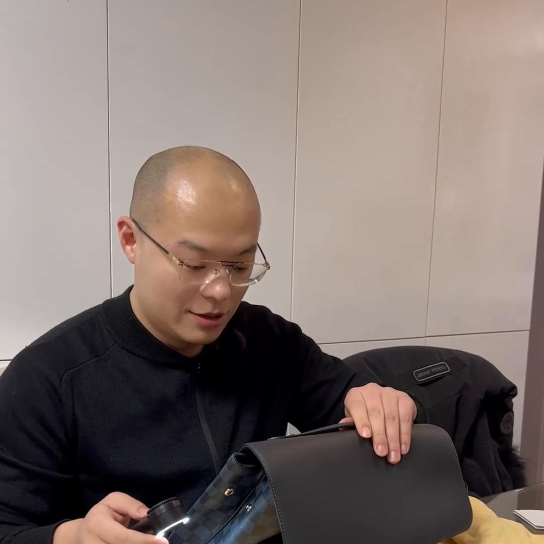 momo的忠实粉丝上海阿姐大容量包包爱好者塑料袋随...