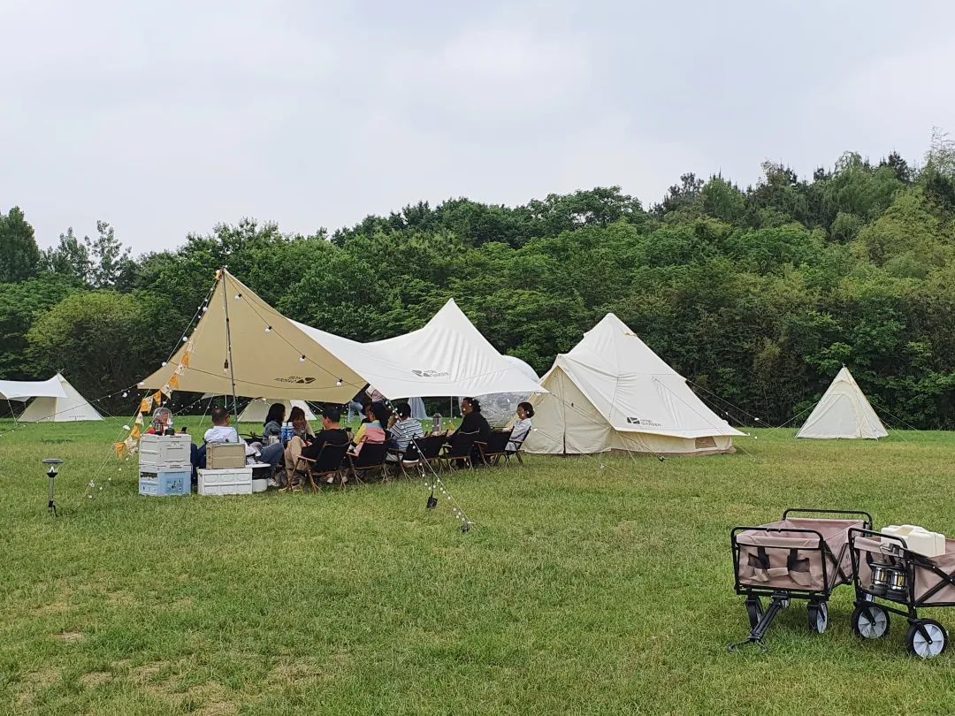 怎么做小帐篷露营地,自己制作露营风餐厅帐篷教程