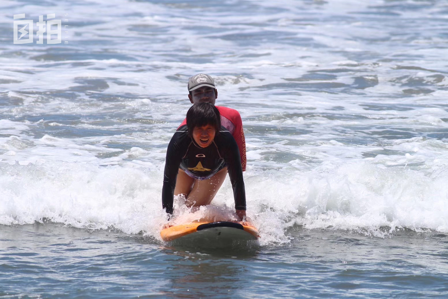 我，劳碌一生，50岁后追寻自由，打工旅游7年，尝试跳伞冲浪