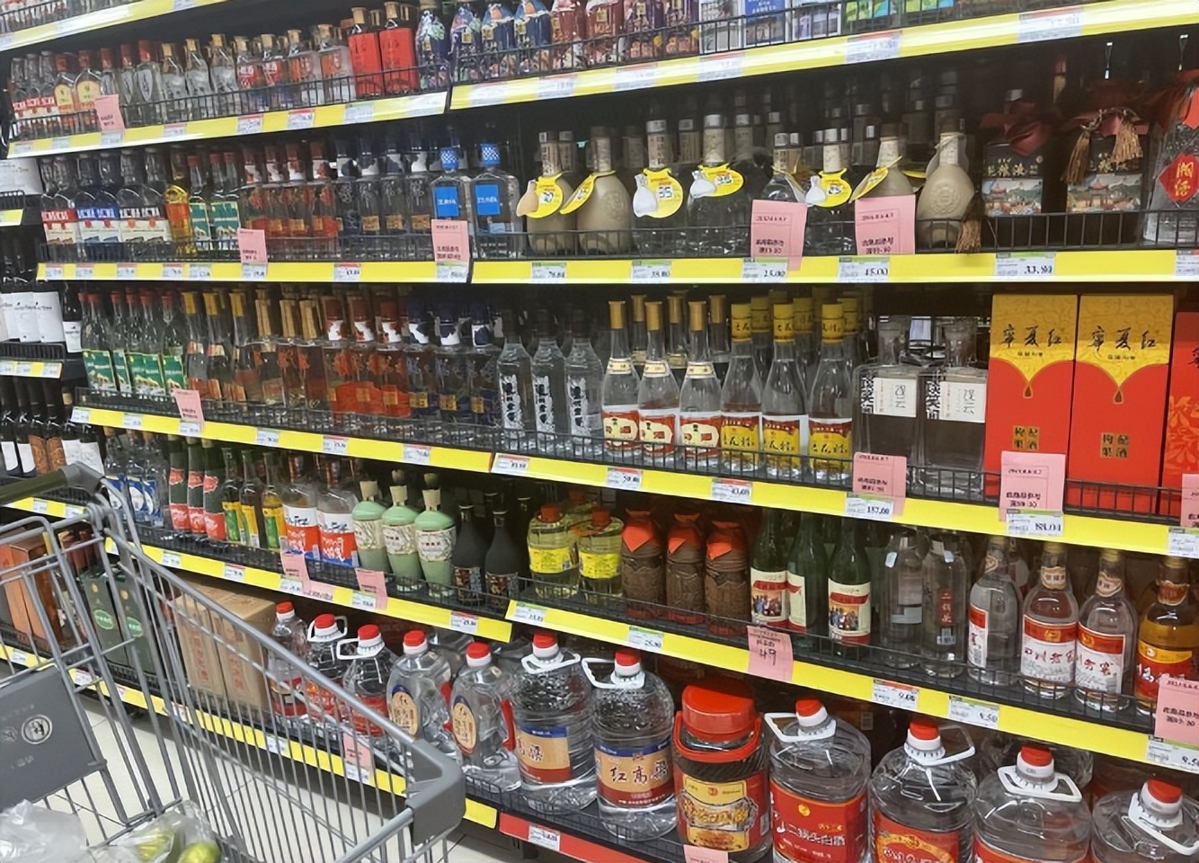 哪种光瓶酒好喝又不贵,有哪些裸瓶酒好喝