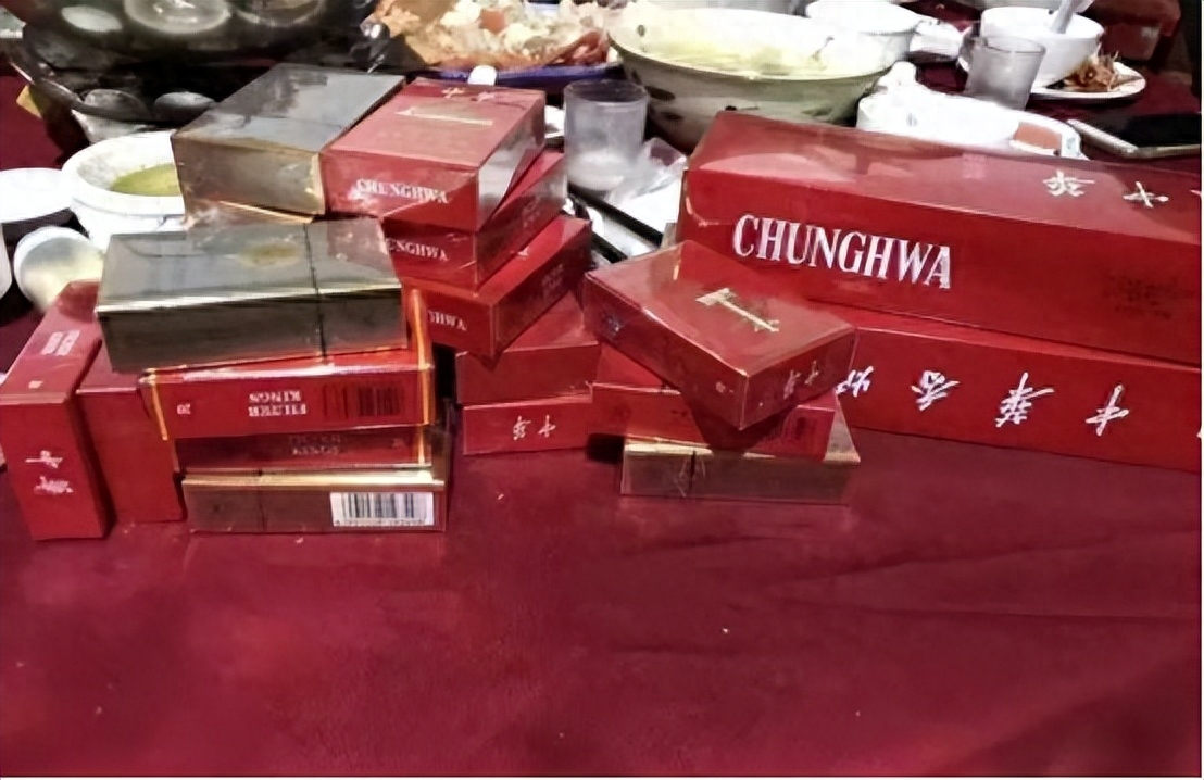 日本中华烟和国内有区别吗,日本中华烟多少钱一包