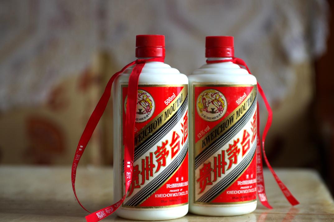 别买这些酒全是假的,千万别买这3类酒假货最多