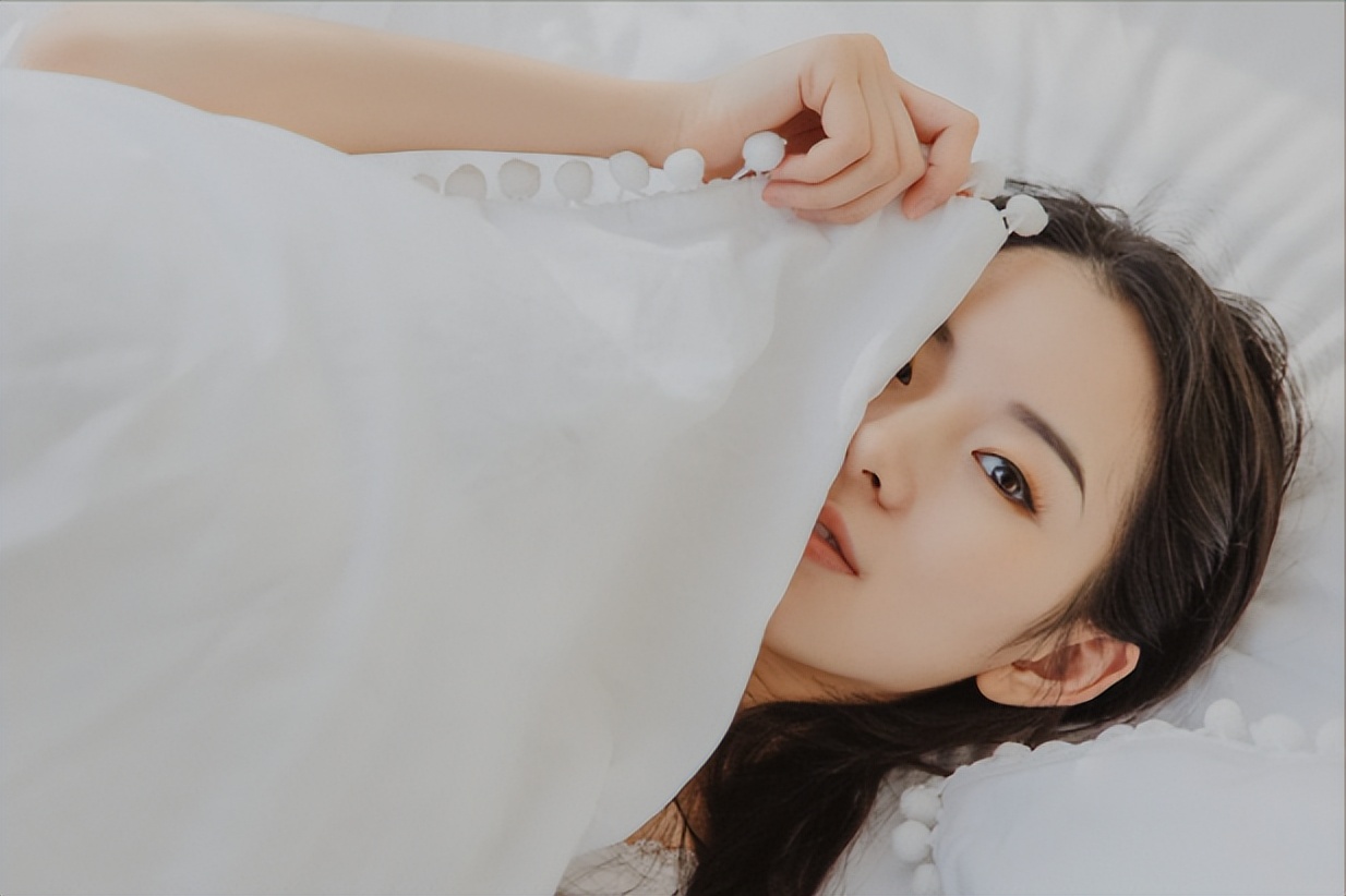 妇女外阴溃疡是啥原因,女外阴长溃疡是怎么回事