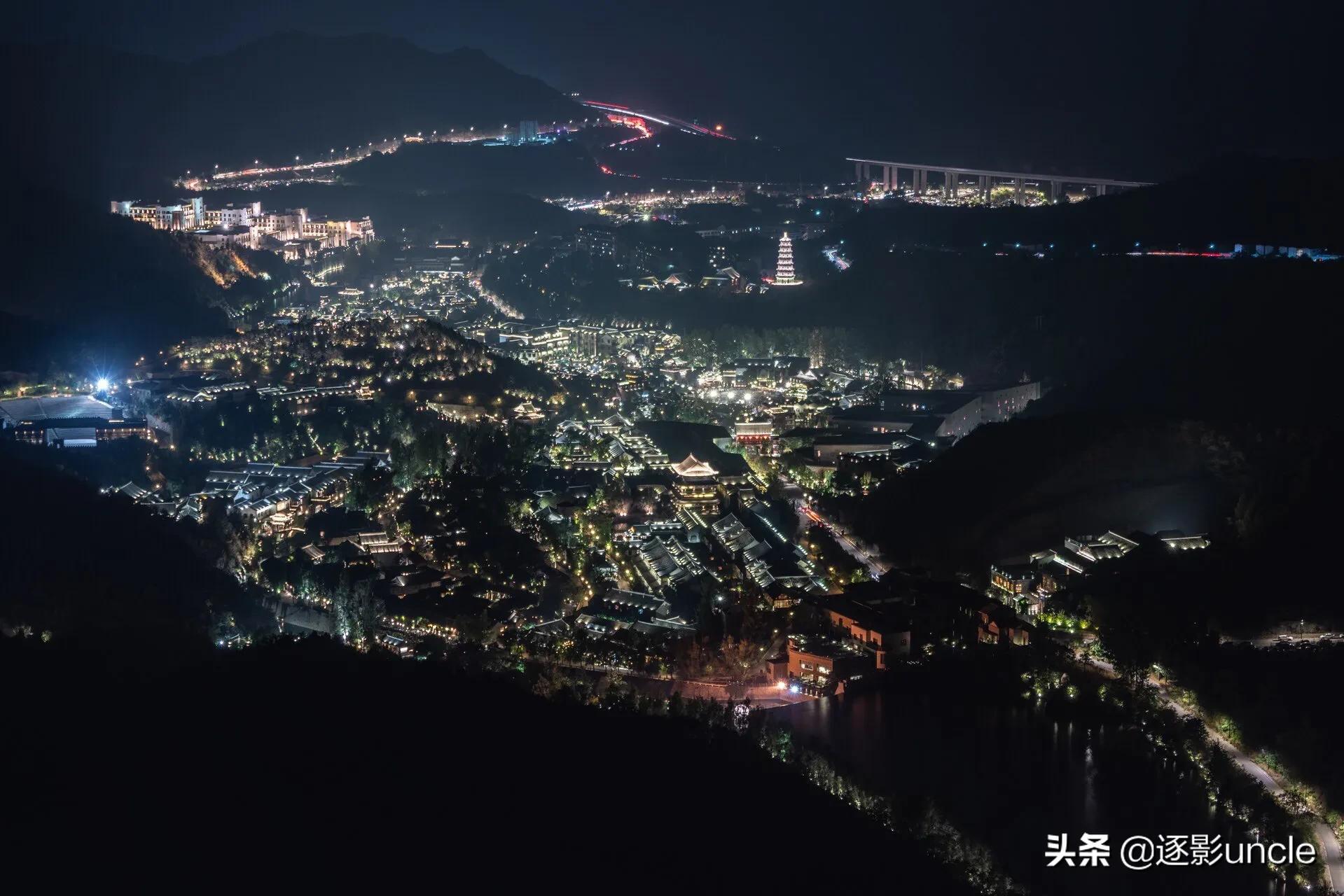 北京类似古北水镇的景区,北京到古北水镇火车时刻表