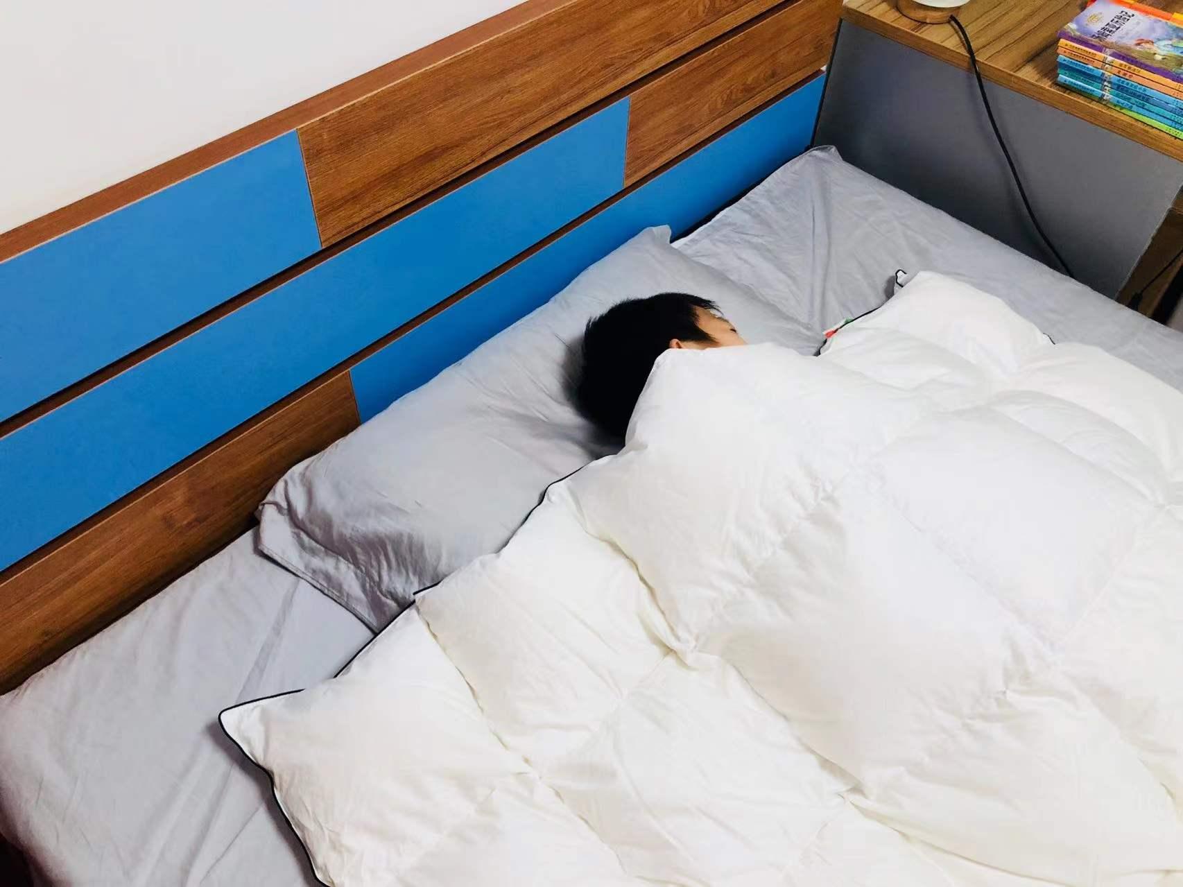 一款软到心里的鹅绒被,温暖的鸭绒被