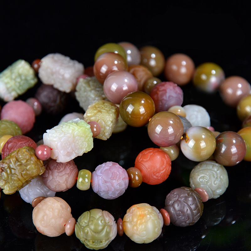 盐源县玛瑙原石,和田玉盐源玛瑙南红蜜蜡手串