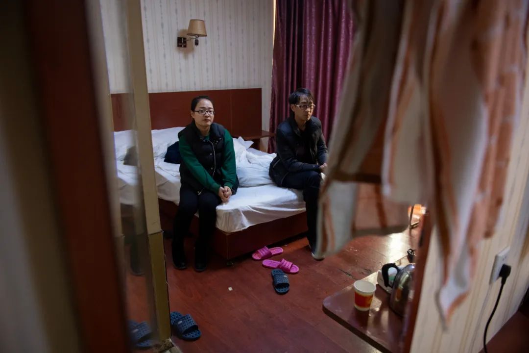 大学生求职时不应该以薪资为重,大学生求职时应不应该以薪水为重