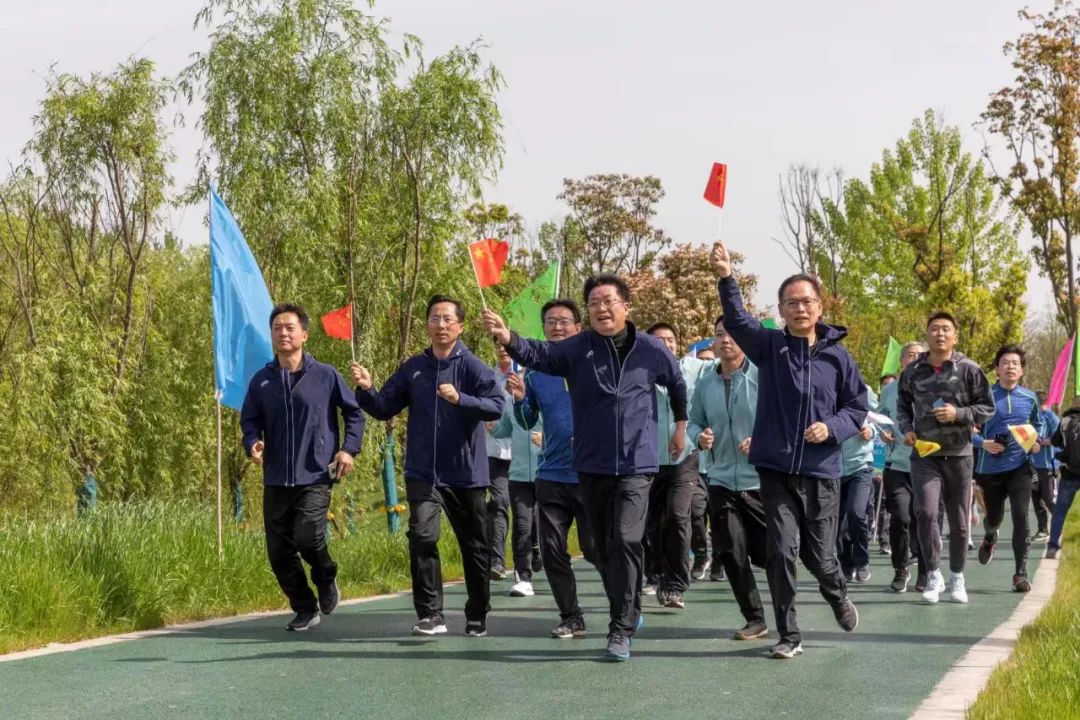 非凡十年砥砺前行,非凡十年强国之力