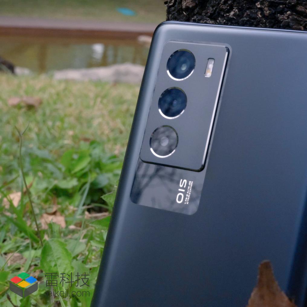 iqooneo5活力版和iqooneo5s对比,iqooneo5s实战测评