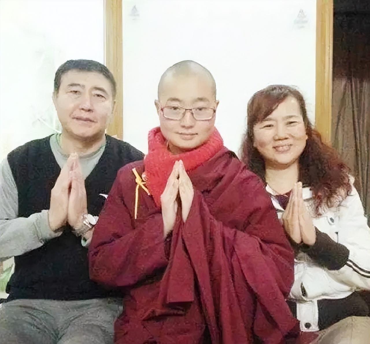 2008年985学霸因梦出家，被称作“最美尼姑”，今33岁仍不愿还俗