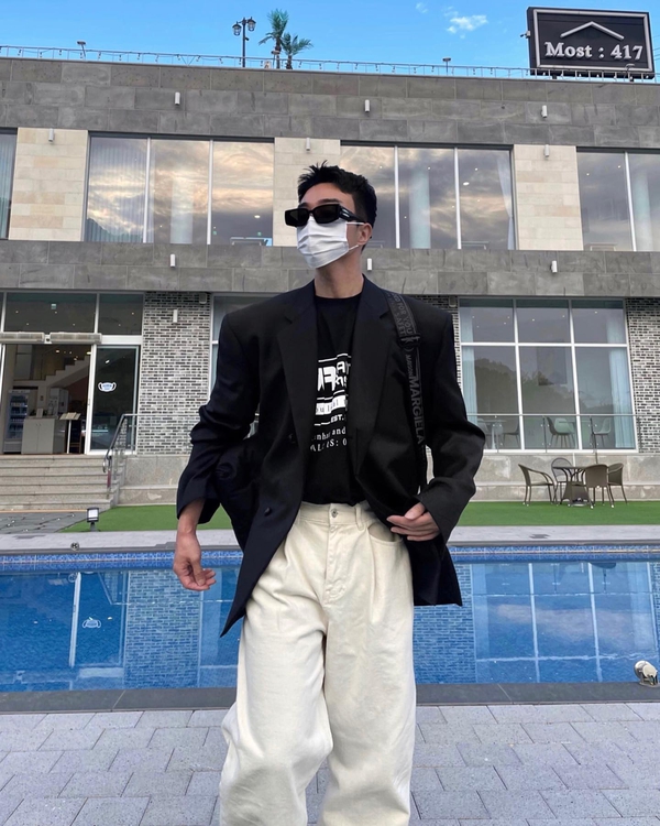 韩国穿搭ins大牌时尚博主,韩国穿搭ins时尚博主elborn