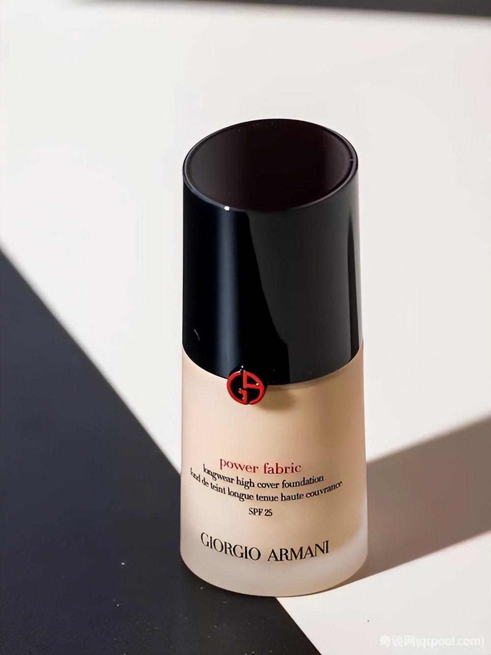 油皮粉底液推荐公认好用,蜜丝佛陀油皮粉底液