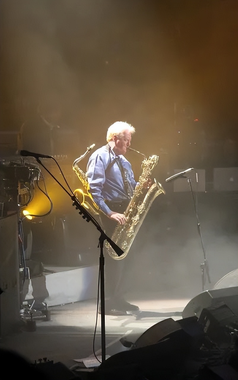 pinkfloyd专辑月之暗面,pinkfloyd月之暗面封面短袖