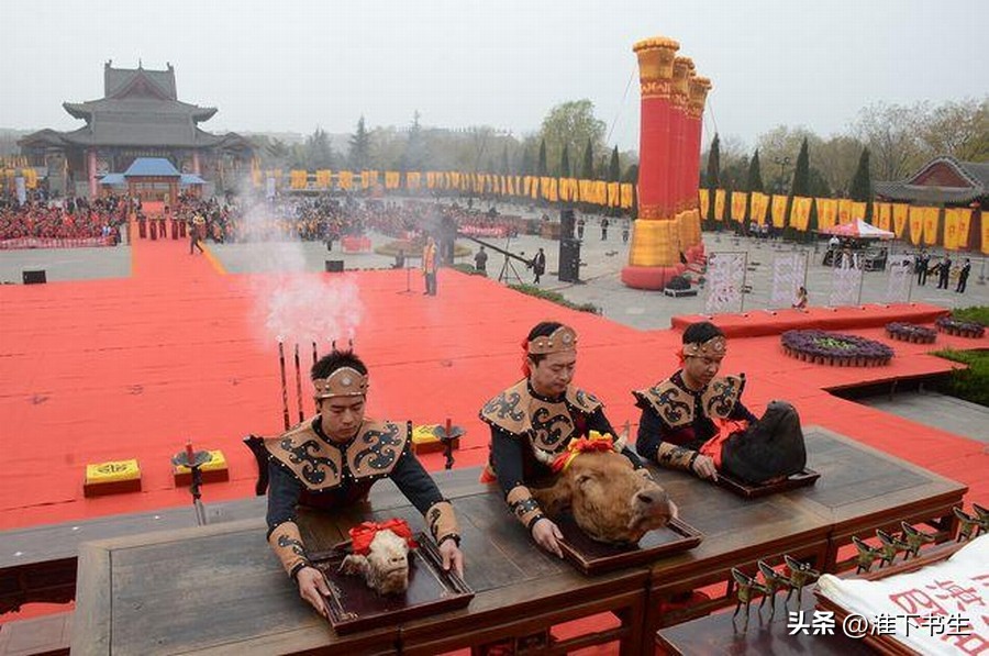 正德皇帝朱厚照的荒唐事,正德皇帝朱厚照打算废除朱姓