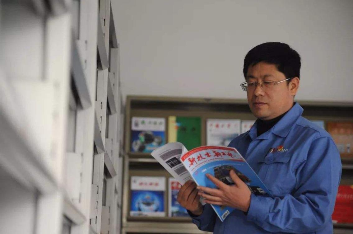 圆珠笔有几个国家可以制作出来,圆珠笔中国能制造吗