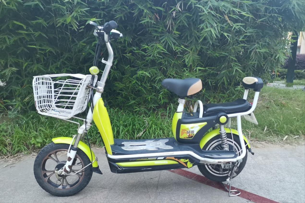 雅迪绿源爱玛电动车哪个牌子的好,雅迪爱玛台铃小刀绿源电动车推荐