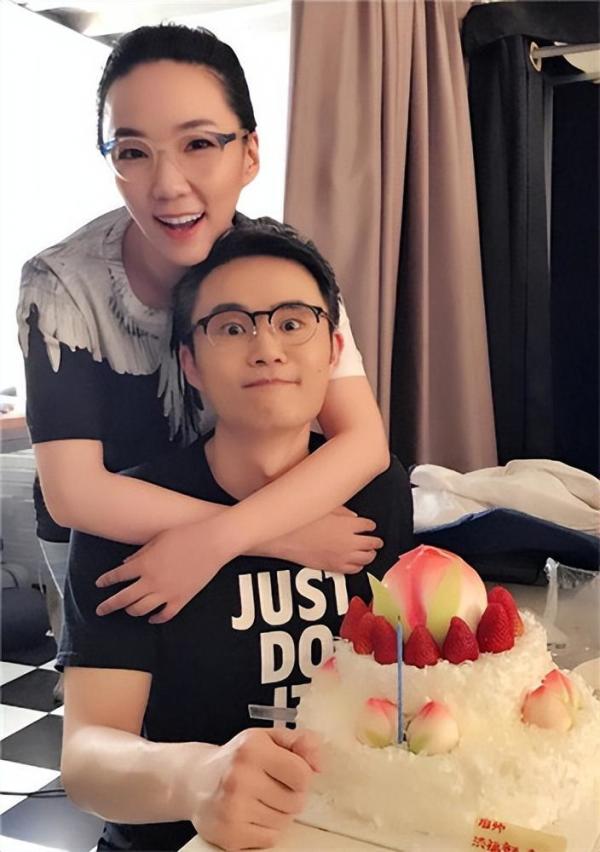 武大教授周玄子的“高级*艳猎**”史，流氓不可怕，就怕流氓有文化