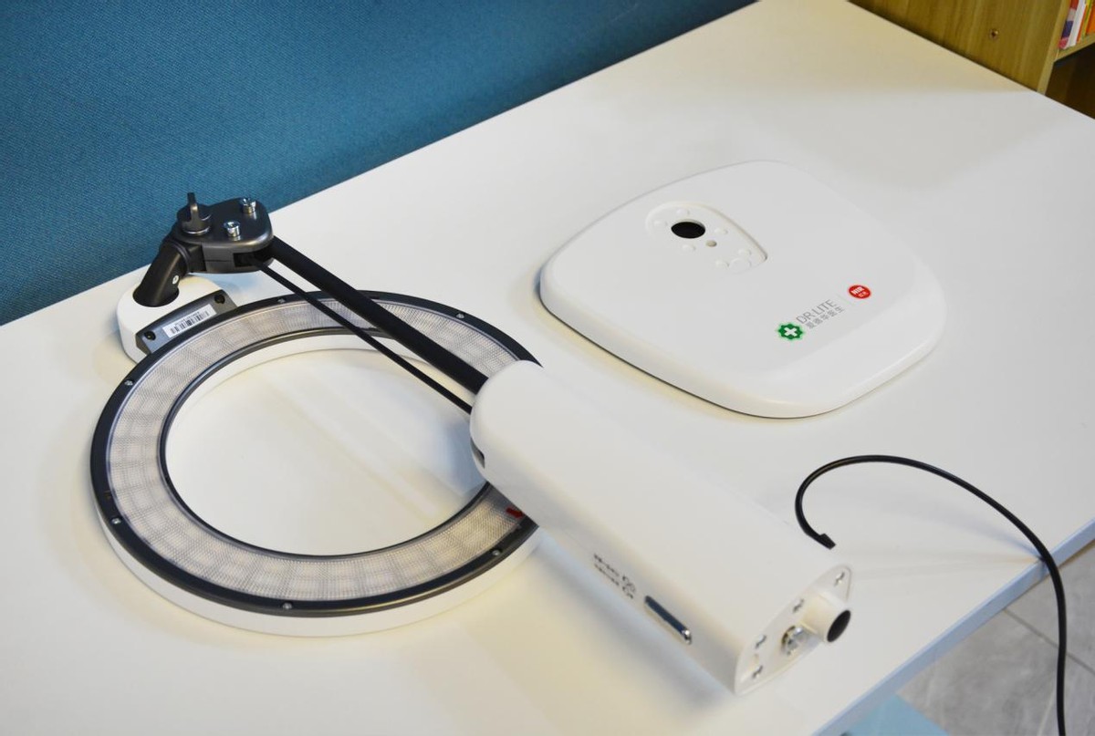 加NIR红光技术，两千多入手爱德华医生天使之光2润眼灯，值吗？