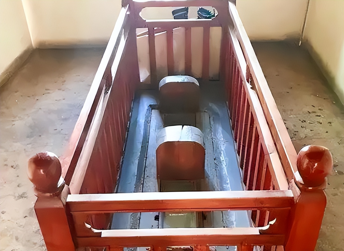 日本厕所便池设计,日本发明女厕所