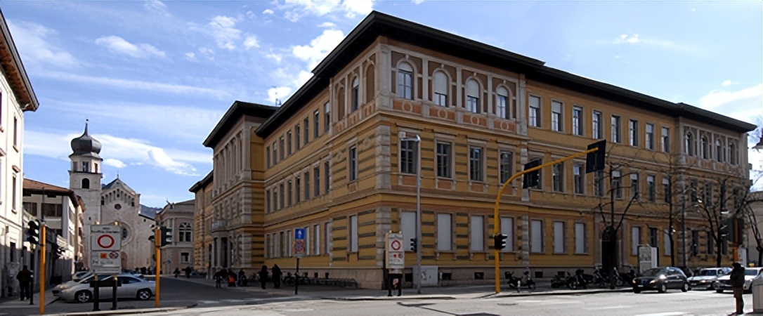 人工智能联邦学习硕士就业前景,意大利留学有潜力的优势专业top5