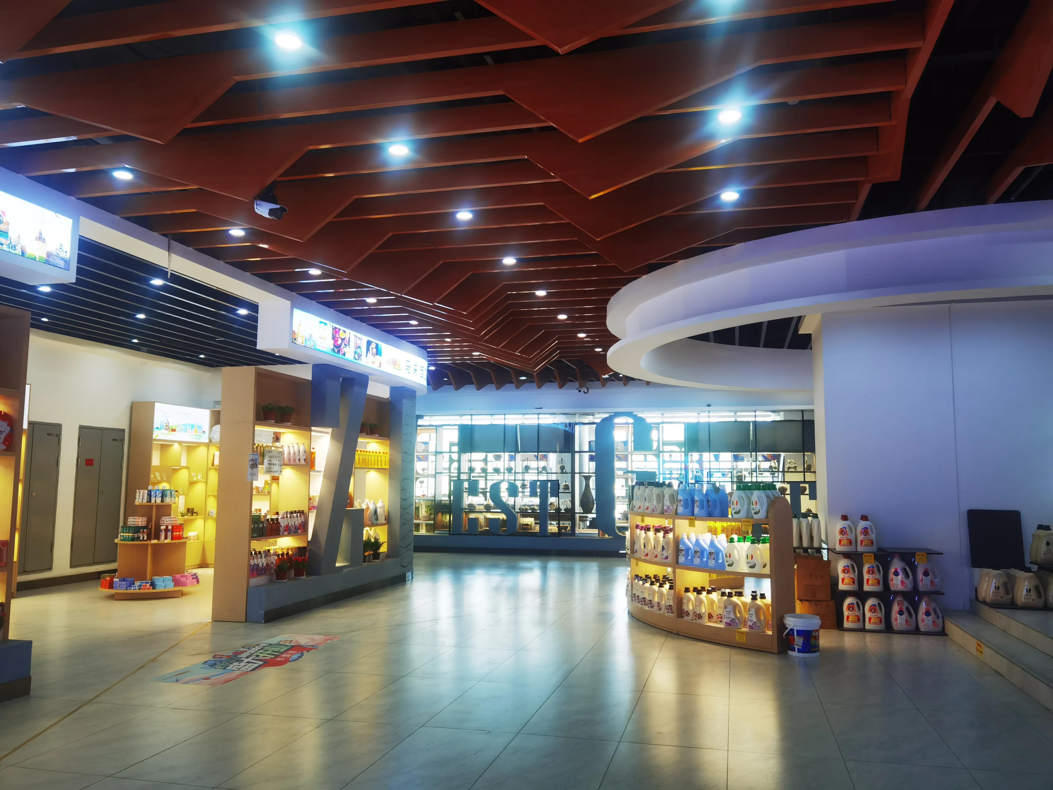 逛东大门直播,大西门保税直购中心位置