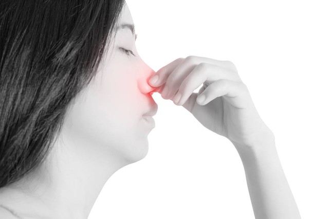 鼻咽癌与鼻炎的早期症状,鼻咽癌与鼻炎症状区别