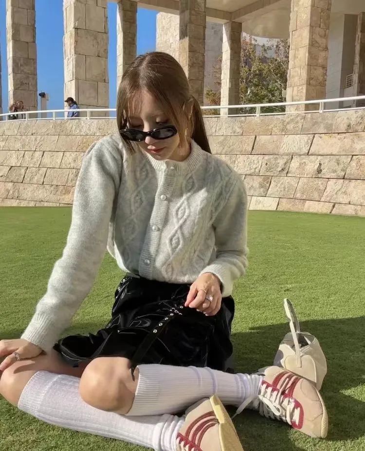 过时针织衫怎样改新款,过时的长针织衫